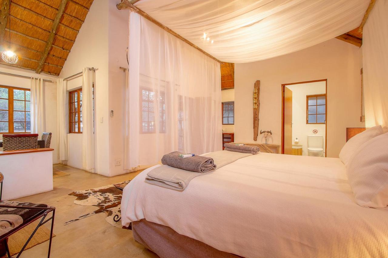 South Safari Lodge Marloth Park Bagian luar foto