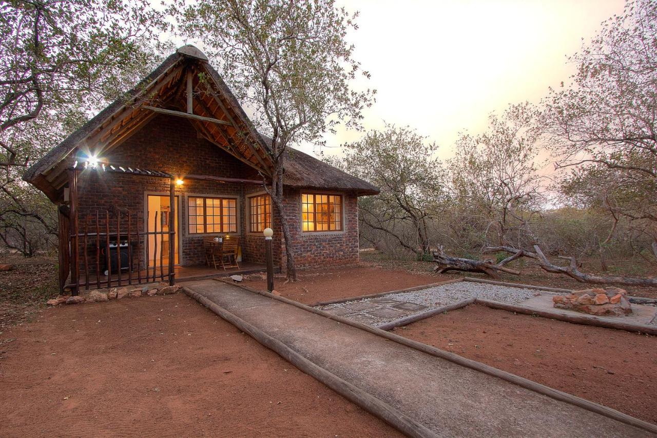 South Safari Lodge Marloth Park Bagian luar foto