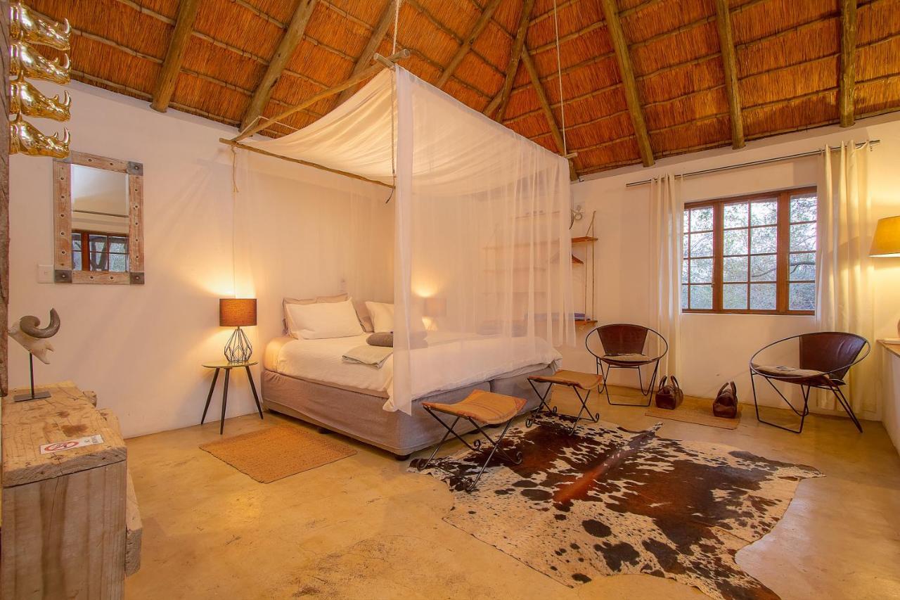 South Safari Lodge Marloth Park Bagian luar foto