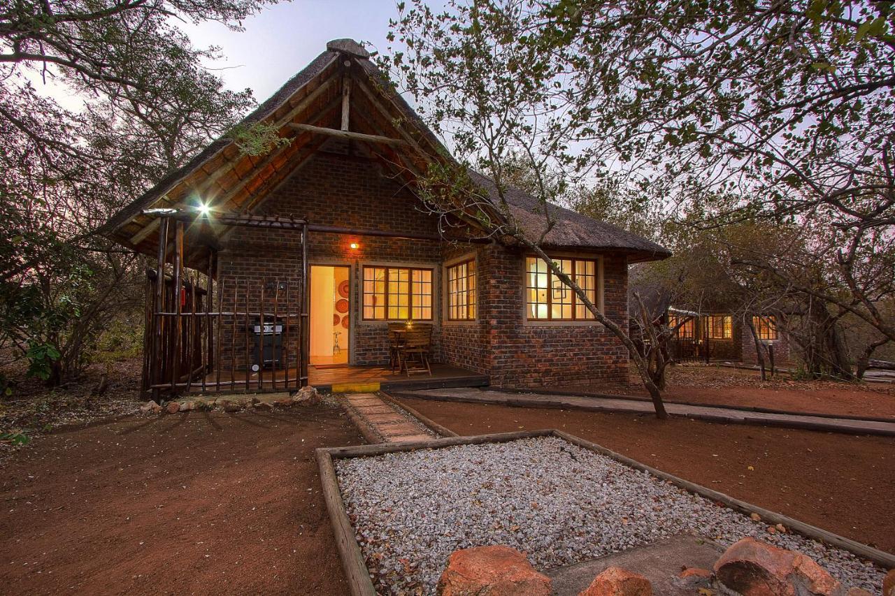 South Safari Lodge Marloth Park Bagian luar foto